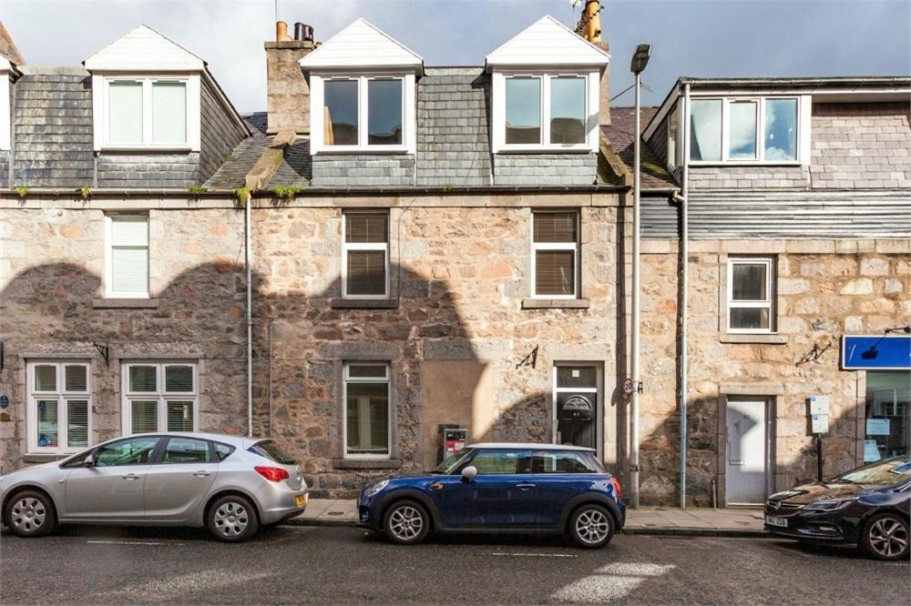 Chapel Street 42B First Floor 1-Bedroom Apartment, Aberdeen City Center Esterno foto